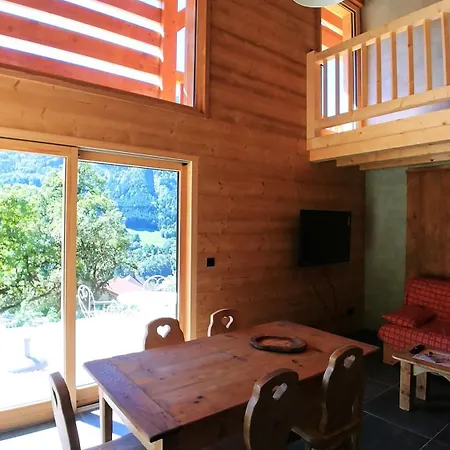 Demi-chalet Savoyard Chalet